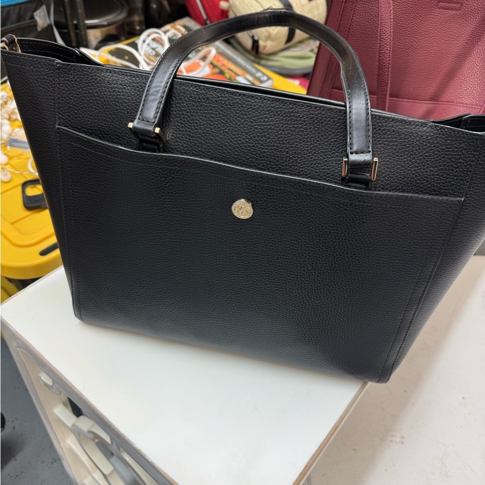 Michael Kors Black Leather Shoulder Bag